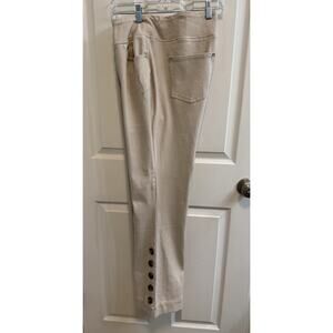 Belle By Kim Gravel 18W Flexibelle Flare Jean Horn Buttons Pullon 5 Pocket